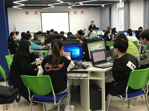 安陽職業(yè)技術學院格萊科技校企合作專業(yè)深化教學督導，影視技術培訓助力技能提升
